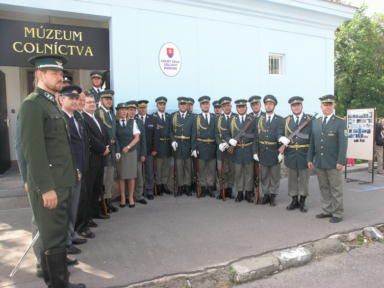muzeum_colnictva_ba_2.gif